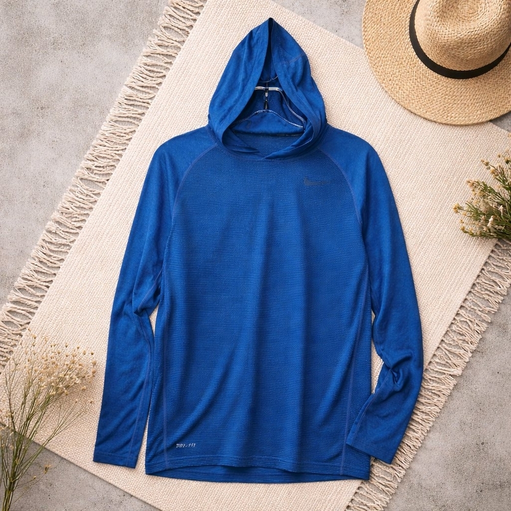 Men's Nike Blue Dri-FIT Lightweight Hooded Athletic Pullover Shirt Small
